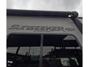 Contact us now about this 2021 Forest River Sunseeker 3250LE! 2021 Sunseeker 3250LE by Forest River from Pop RVs in Ponte Vedra, Florida