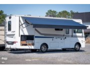 Call now about this 2018 Winnebago Intent 31p! 2018 Winnebago Intent 31p - Used Class A For Sale by Pop RVs in Mount Pleasant, South Carolina features Slideout