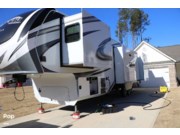 Contact us now about this 2022 Grand Design Solitude 3740 BH-R! 2022 Solitude 3740 BH-R by Grand Design from Pop RVs in Winder, Georgia