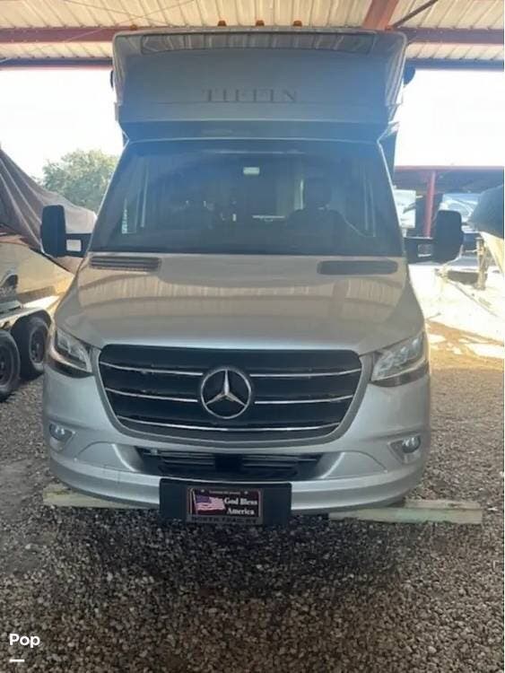 Contact us now about this 2024 Tiffin Wayfarer 25 RW! 2024 Wayfarer 25 RW by Tiffin from Pop RVs in New Port Richey, Florida