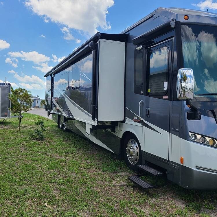 Used 2014 Winnebago Journey 42E available in Placida, Florida