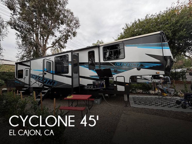 Email now about this 2025 Heartland Cyclone 4006 HD Edition! Used 2025 Heartland Cyclone 4006 HD Edition available in El Cajon, California