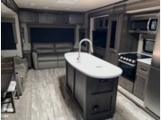 Call now about this 2021 Grand Design Reflection 315RLTS! 2021 Grand Design Reflection 315RLTS - Used Travel Trailer For Sale by Pop RVs in Houston, Texas features Slideout
