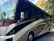 Call now about this 2021 Tiffin Phaeton 40IH! 2021 Tiffin Phaeton 40IH - Used Diesel Pusher For Sale by Pop RVs in Duncan, South Carolina features Slideout