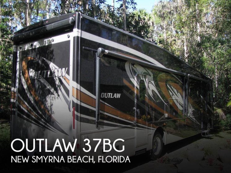 Email now about this 2017 Thor Motor Coach Outlaw 37BG! Used 2017 Thor Motor Coach Outlaw 37BG available in New Smyrna Beach, Florida