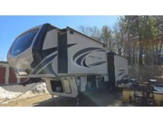 Call now about this 2020 Keystone Montana High Country 295RL! 2020 Keystone Montana High Country 295RL - Used Fifth Wheel For Sale by Pop RVs in New Gloucester, Maine features Slideout