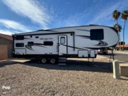Call now about this 2022 Grand Design Reflection 278BH! 2022 Grand Design Reflection 278BH - Used Fifth Wheel For Sale by Pop RVs in Phoenix, Arizona features Awning, Air Conditioning, Leveling Jacks, Slideout
