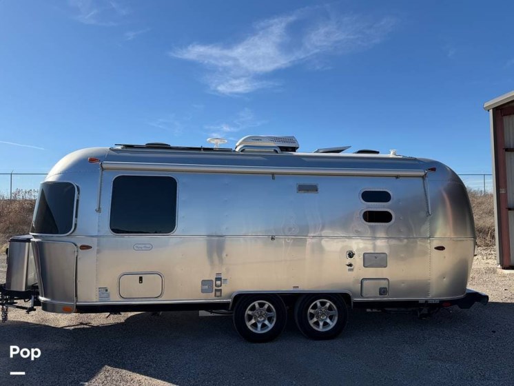 Email now about this 2023 Airstream Flying Cloud Airstream 23FBT! Used 2023 Airstream Flying Cloud Airstream 23FBT available in Celina, Texas