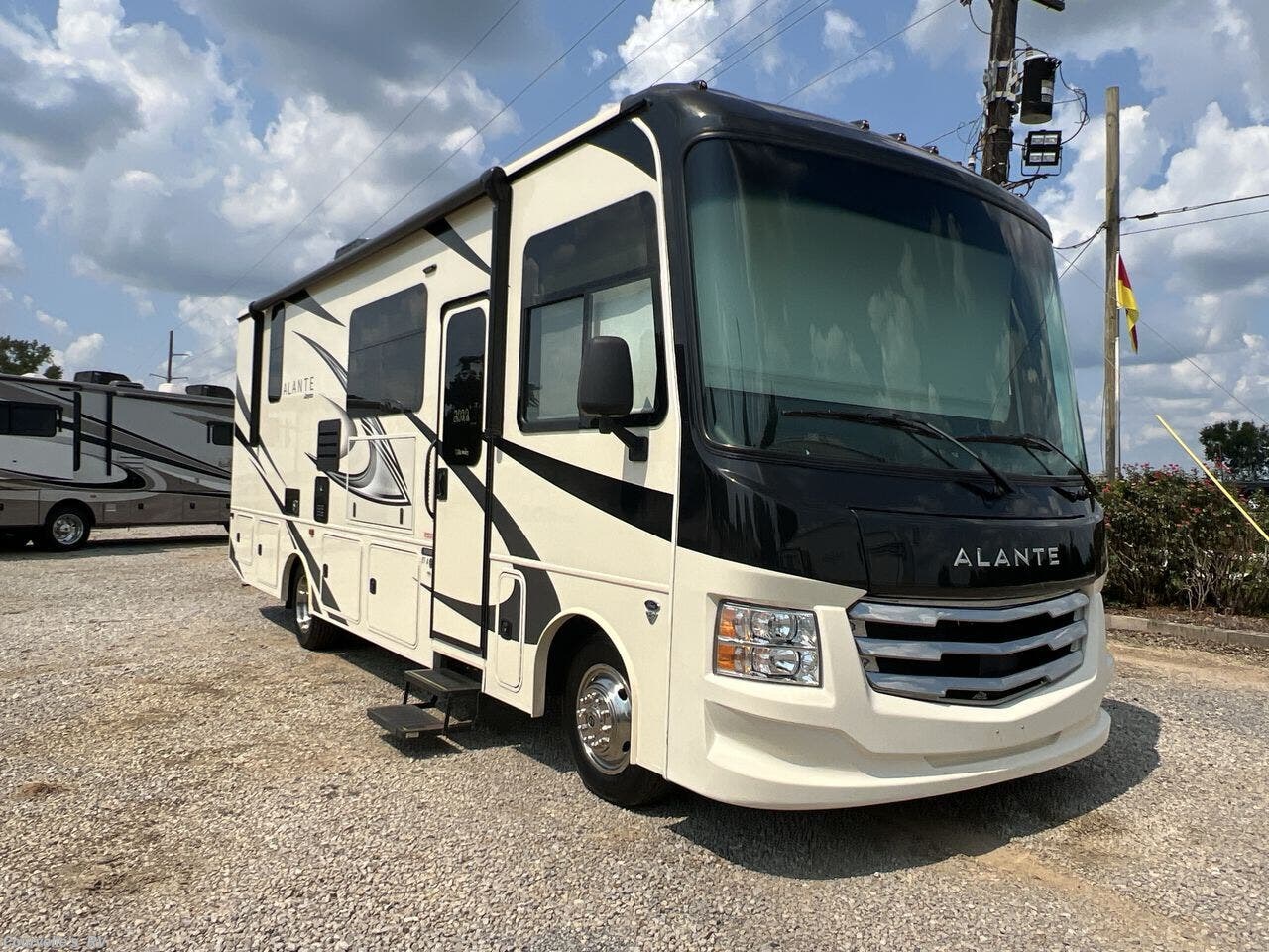 Call now about this 2022 Jayco Alante 27A! 2022 Jayco Alante 27A - Used Class A For Sale by Courvelle's RV in Opelousas, Louisiana features Glass Shower Door, Medicine Cabinet, Tankless Demand Gas Water Heater, Propane, CD Player