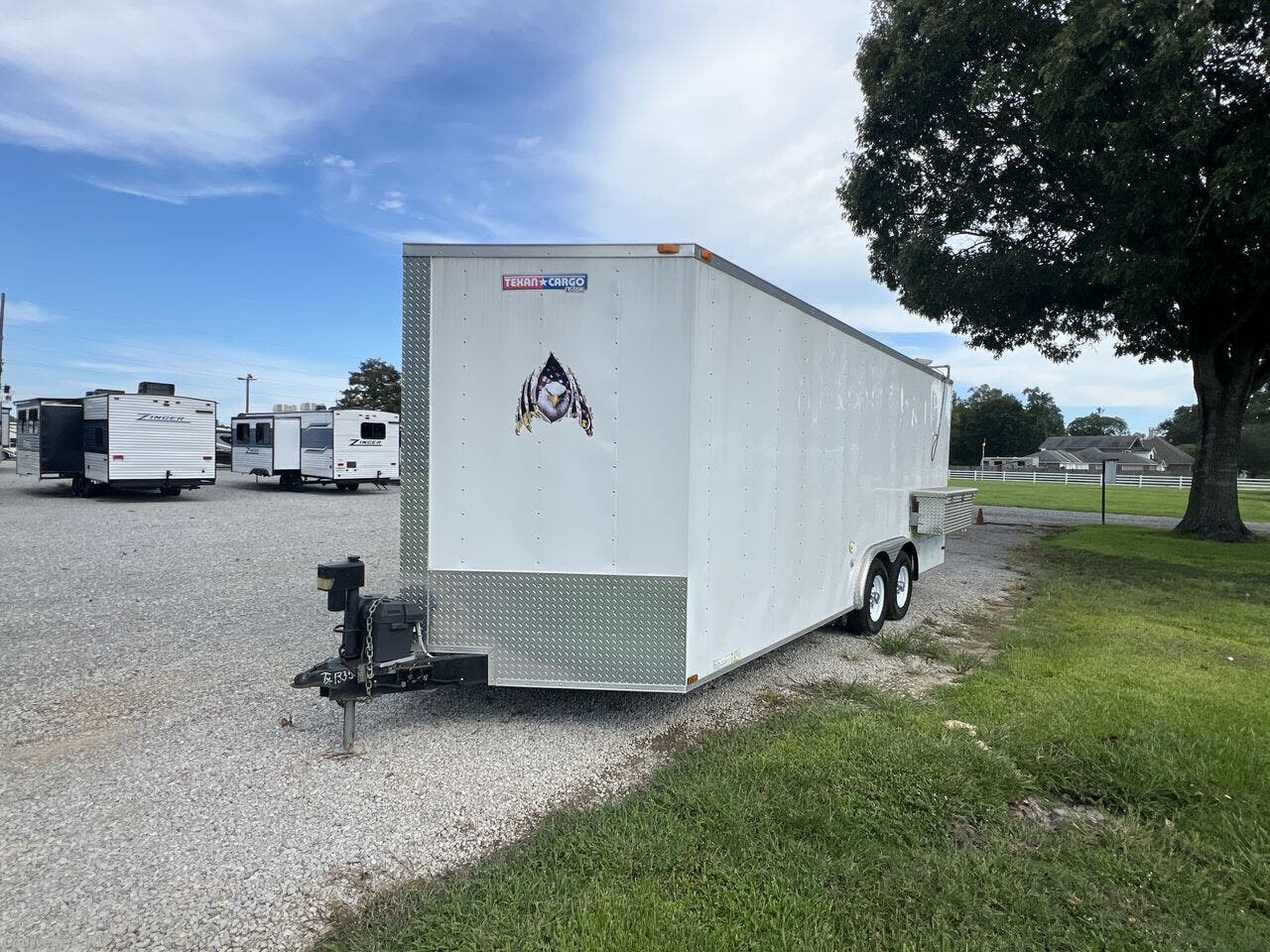Call now about this 2016 Custom-Fab V-Nose custom 22ft.! 2016 Custom-Fab V-Nose custom 22ft. - Used Travel Trailer For Sale by Courvelle's RV in Opelousas, Louisiana features Water Heater, Medicine Cabinet, Auxiliary Battery, Dinette, Air Conditioning