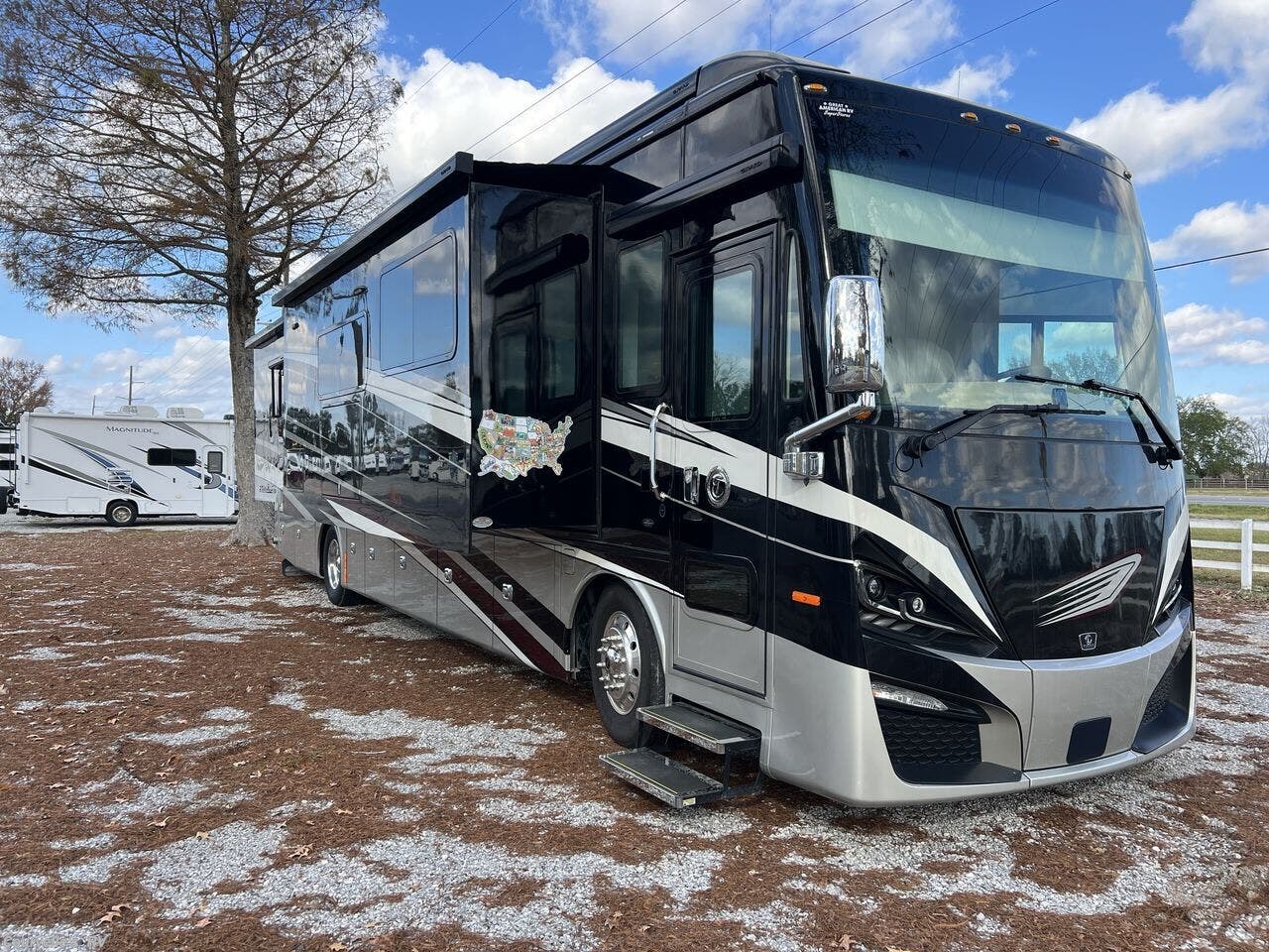 Email now about this 2022 Tiffin Phaeton 40IH! Used 2022 Tiffin Phaeton 40IH available in Opelousas, Louisiana