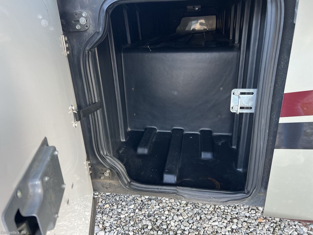 Contact us now about this 2014 Forest River Georgetown XL 378TS! 2014 Georgetown XL 378TS by Forest River from Courvelle's RV in Opelousas, Louisiana