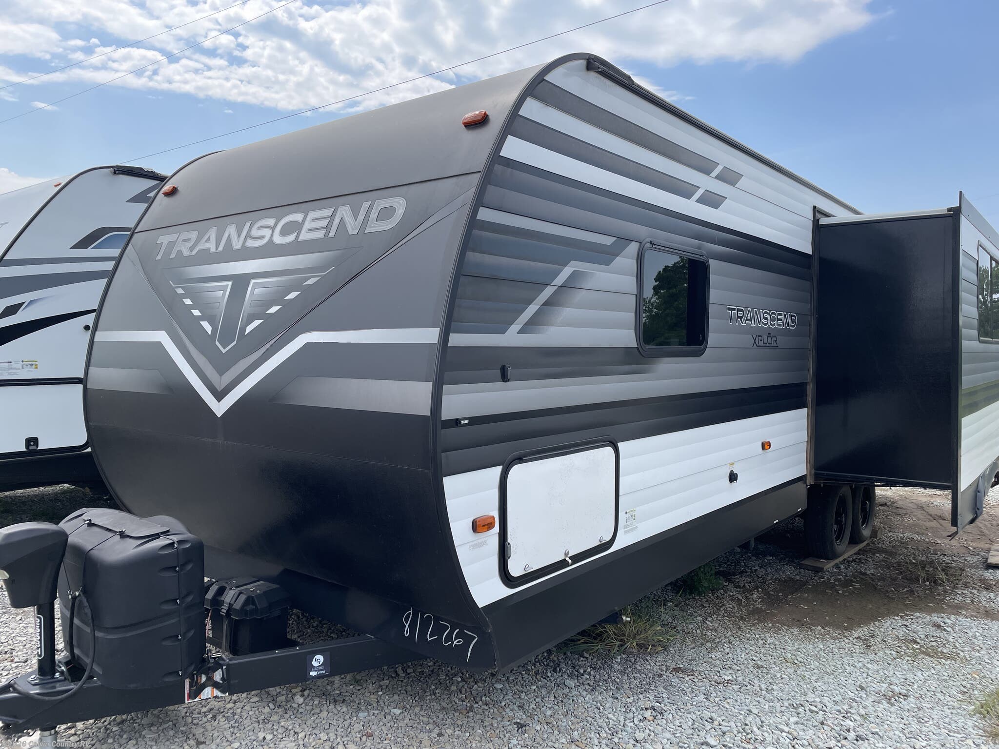 Used 2021 Grand Design Transcend Xplor 265BH available in Depew, Oklahoma