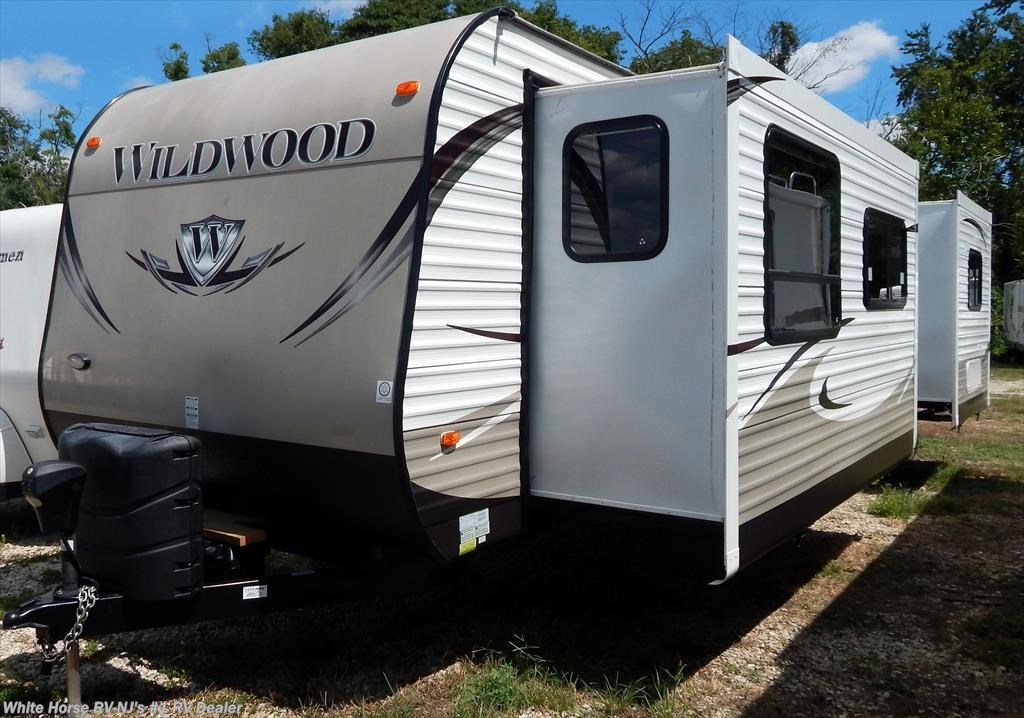 2013 Forest River RV Wildwood 30FKBS Front Kitchen Double Slide King Used Travel Trailer With King Bed For Sale