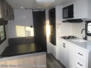New 2025 Jayco Jay Flight SLX 175FQ available in Williamstown, New Jersey