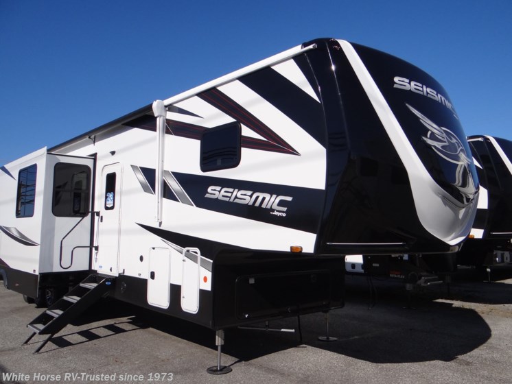 Email now about this 2025 Jayco Seismic 399! New 2025 Jayco Seismic 399 available in Williamstown, New Jersey