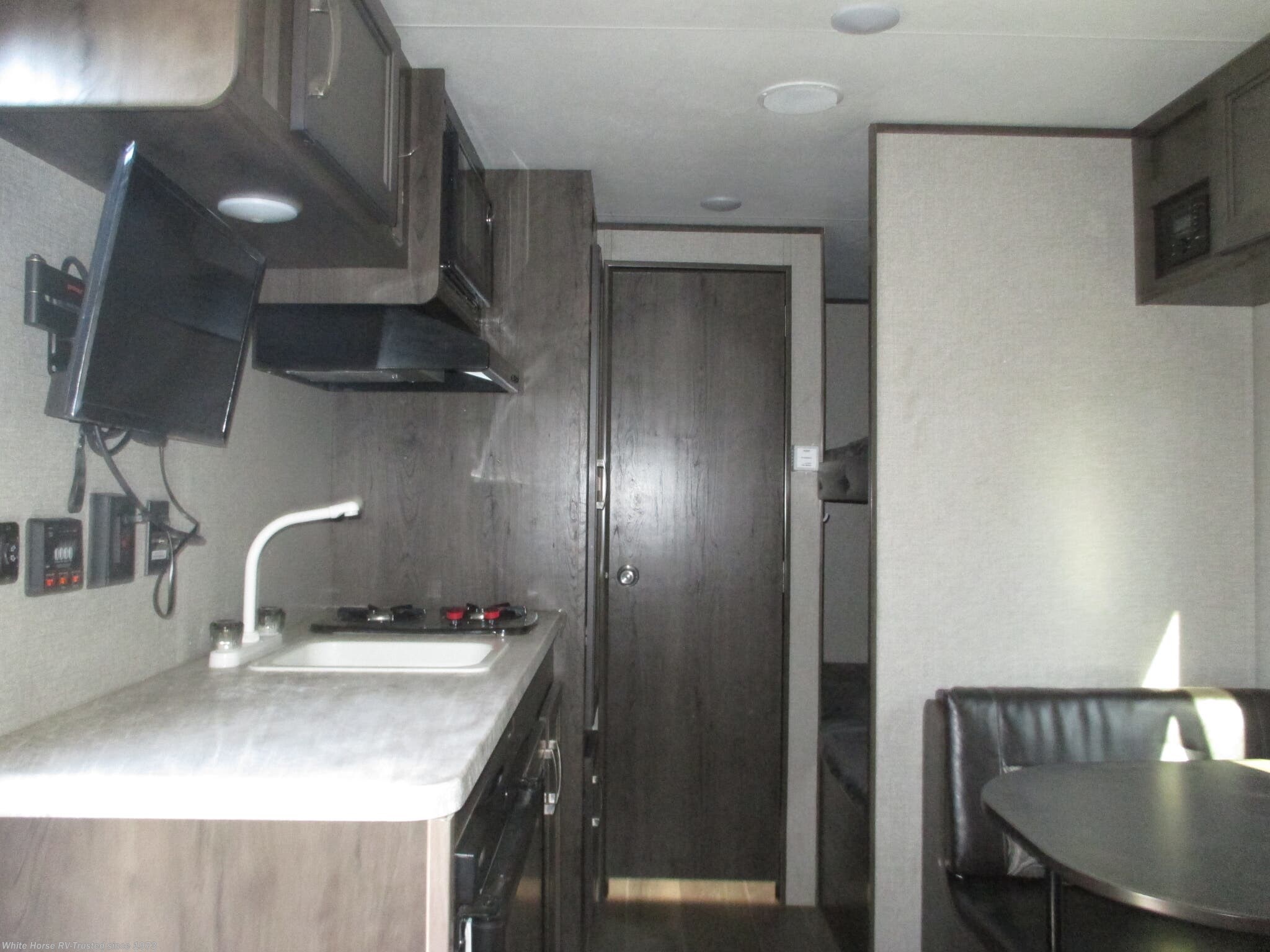Contact us now about this 2021 Jayco Jay Flight SLX 7 174BH Front Queen, Rear Bunk Beds! 2021 Jay Flight SLX 7 174BH Front Queen, Rear Bunk Beds by Jayco from White Horse RV Center in Williamstown, New Jersey