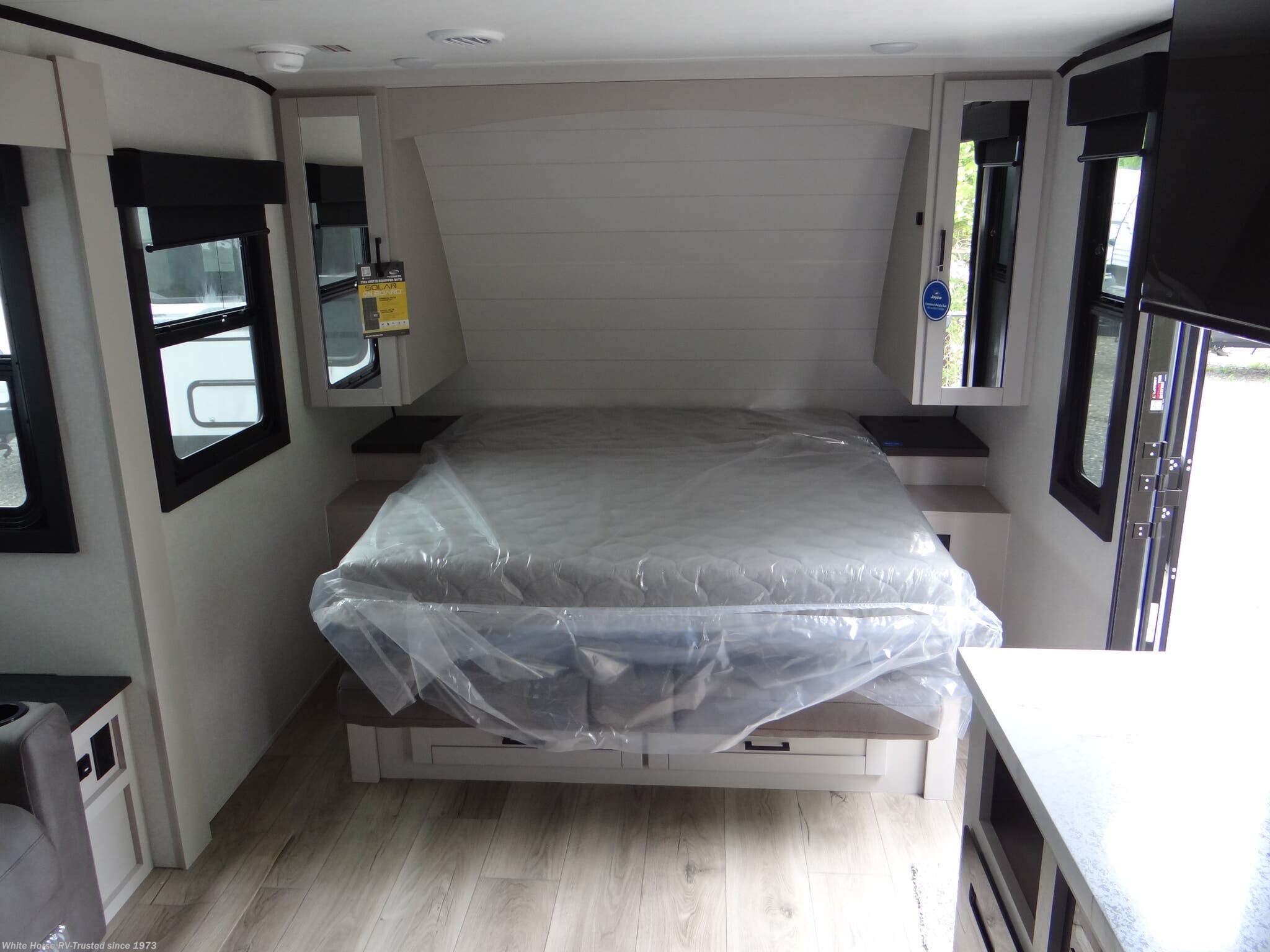 New 2026 Jayco Jay Feather 19MRK available in Williamstown, New Jersey