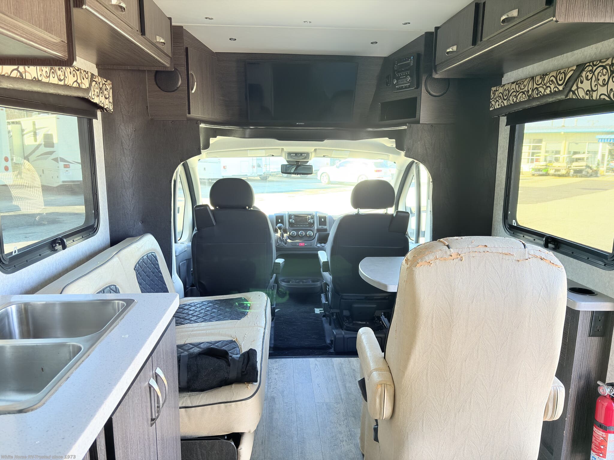 Used 2016 Dynamax Corp REV 24CB available in Williamstown, New Jersey