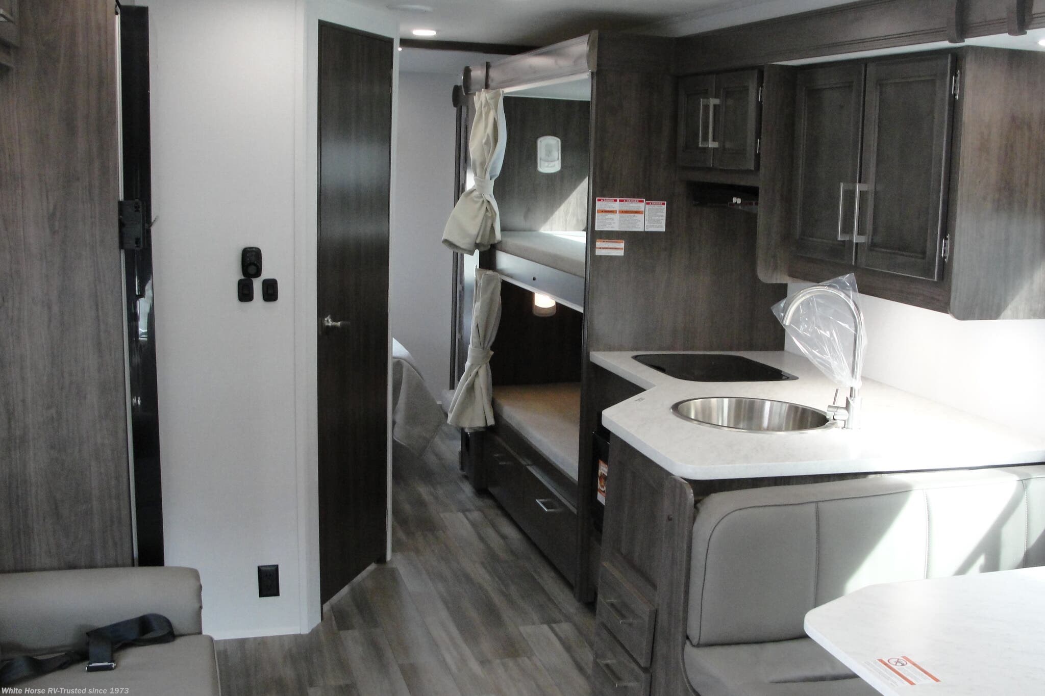 New 2026 Jayco Redhawk SE 31FF available in Williamstown, New Jersey