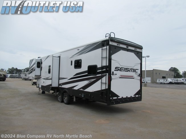 2024 Seismic 405 by Jayco from Blue Compass RV North Myrtle Beach in Longs, South Carolina