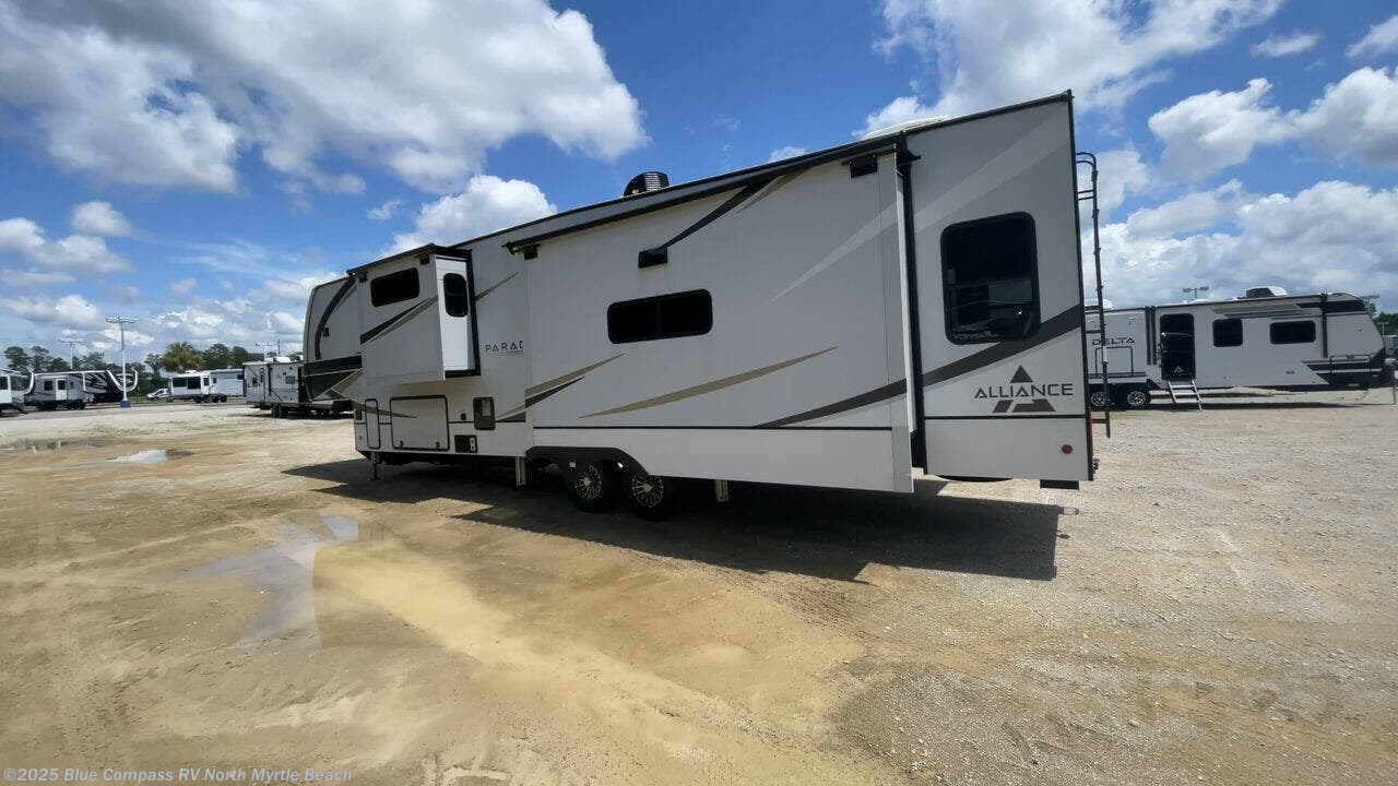 Contact us now about this 2024 Alliance RV Paradigm 370FB! 2024 Paradigm 370FB by Alliance RV from Blue Compass RV North Myrtle Beach in Longs, South Carolina