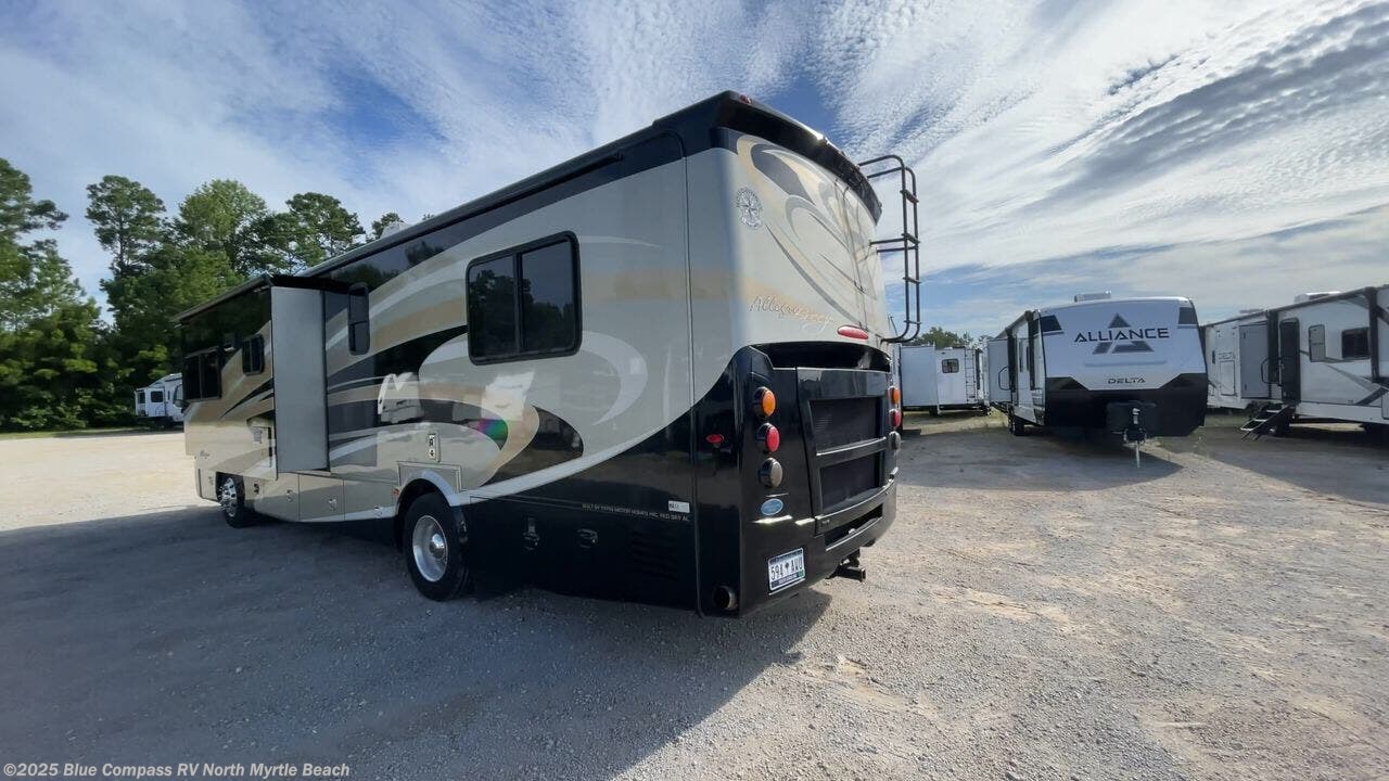 Contact us now about this 2014 Tiffin Allegro Breeze 32BR! 2014 Allegro Breeze 32BR by Tiffin from Blue Compass RV North Myrtle Beach in Longs, South Carolina
