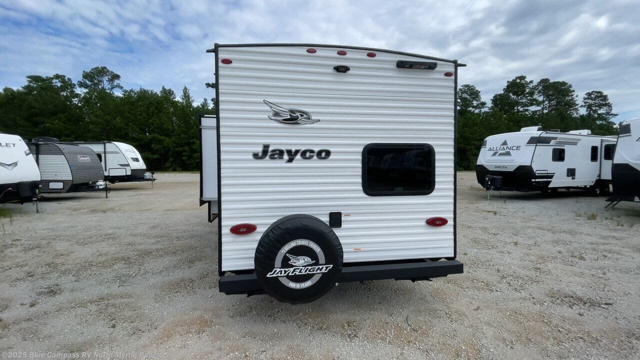 New 2026 Jayco Jay Flight SLX 197MB available in Longs, South Carolina