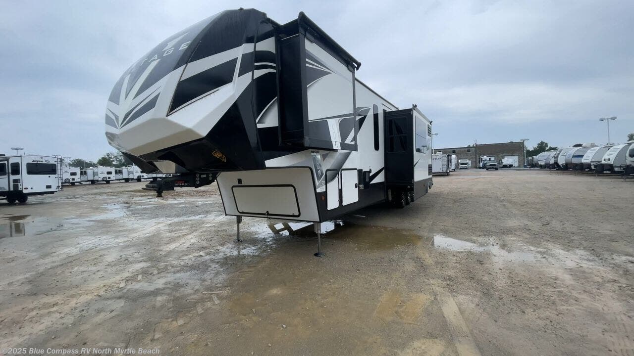 Contact us now about this 2022 Dutchmen Voltage 4145! 2022 Voltage 4145 by Dutchmen from Blue Compass RV North Myrtle Beach in Longs, South Carolina