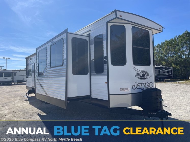 Email now about this 2026 Jayco Jay Flight Bungalow 401FLTS DS! New 2026 Jayco Jay Flight Bungalow 401FLTS DS available in Longs, South Carolina