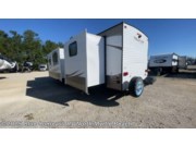 Contact us now about this 2017 Forest River Wildwood 31KQBTS! 2017 Wildwood 31KQBTS by Forest River from Blue Compass RV North Myrtle Beach in Longs, South Carolina