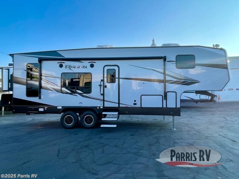 Contact us now about this 2026 Genesis Supreme Rage'n 2815RCR! 2026 Rage'n 2815RCR by Genesis Supreme from Parris RV in Murray, Utah