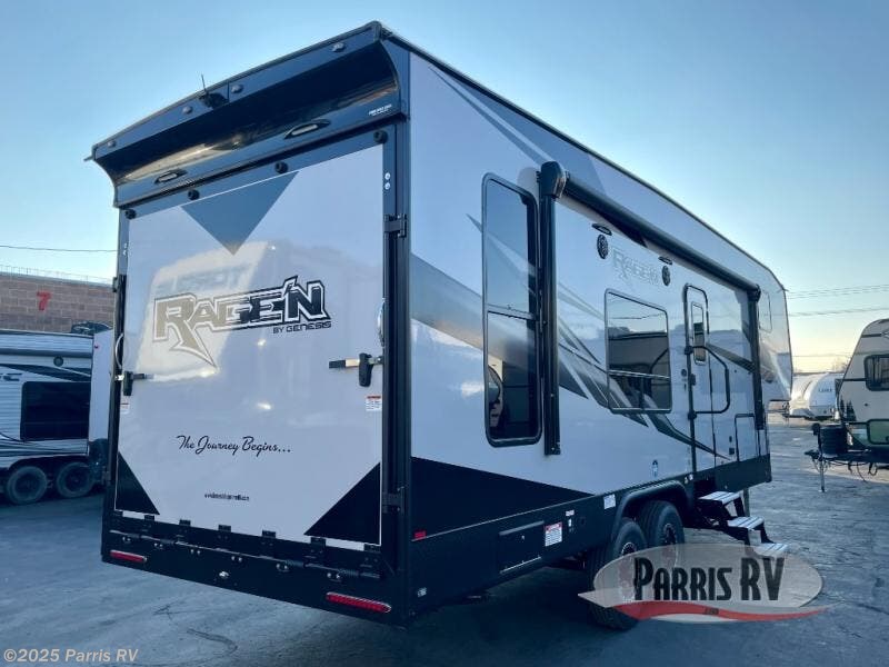 New 2026 Genesis Supreme Rage'n 2815RCR available in Murray, Utah