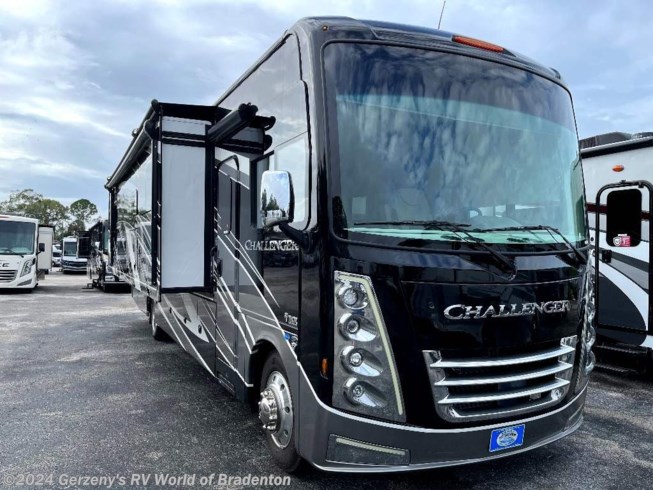 New 2023 Thor Motor Coach Challenger 35MQ available in Bradenton, Florida