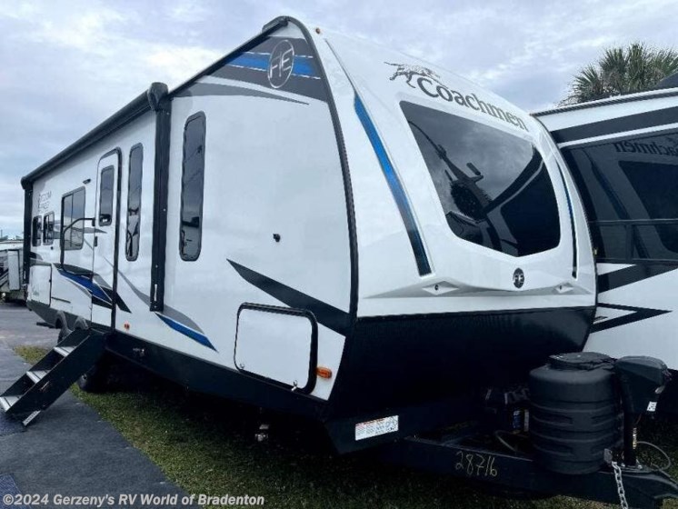 New 2024 Coachmen Freedom Express Ultra Lite 274RKS available in Bradenton, Florida
