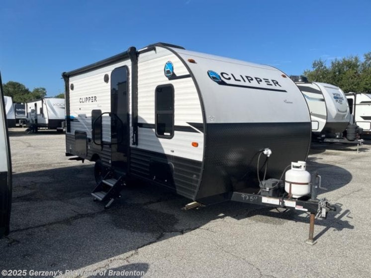 Email now about this 2022 Coachmen Clipper 182DBU! Used 2022 Coachmen Clipper 182DBU available in Bradenton, Florida