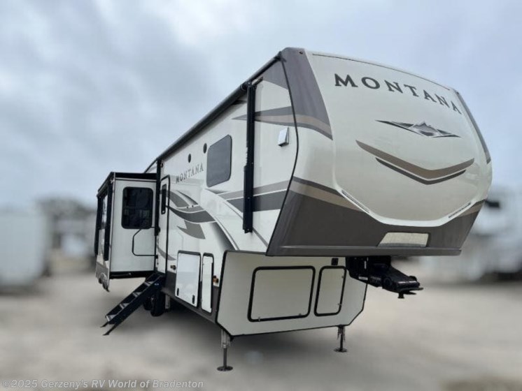 Email now about this 2021 Keystone Montana 3120RL! Used 2021 Keystone Montana 3120RL available in Bradenton, Florida