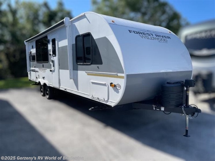 Email now about this 2025 Forest River Wildwood X-Lite 24 VIEW! Used 2025 Forest River Wildwood X-Lite 24 VIEW available in Bradenton, Florida