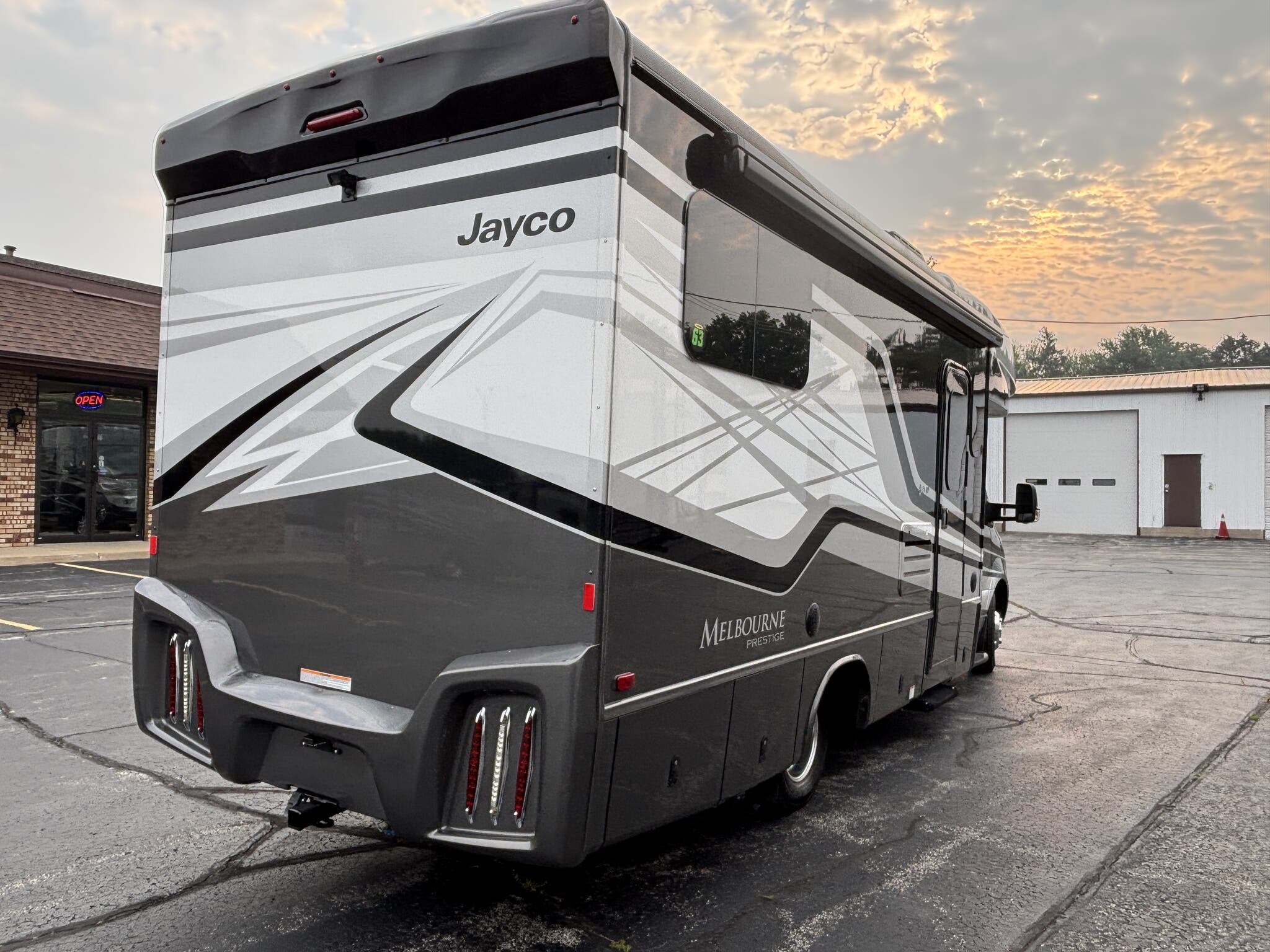 Used 2022 Jayco Melbourne Prestige 24NP available in Rockford, Illinois