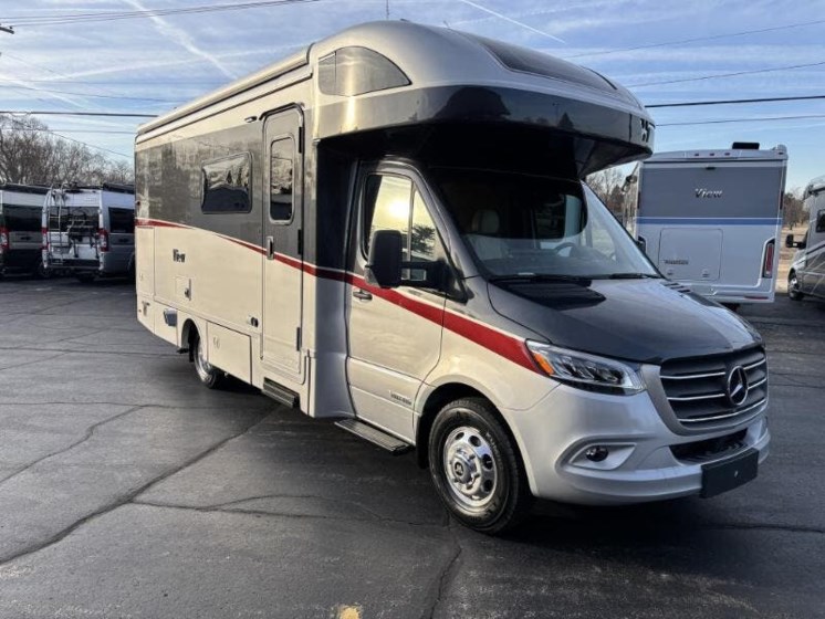 Email now about this 2025 Winnebago View 24T! New 2025 Winnebago View 24T available in Rockford, Illinois