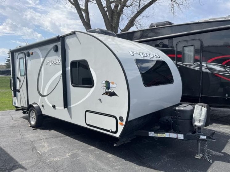 Email now about this 2020 Forest River R-Pod 196! Used 2020 Forest River R-Pod 196 available in Rockford, Illinois