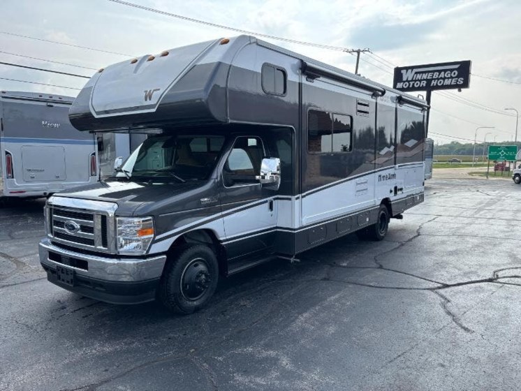 Email now about this 2026 Winnebago Minnie Winnie 26T! New 2026 Winnebago Minnie Winnie 26T available in Rockford, Illinois
