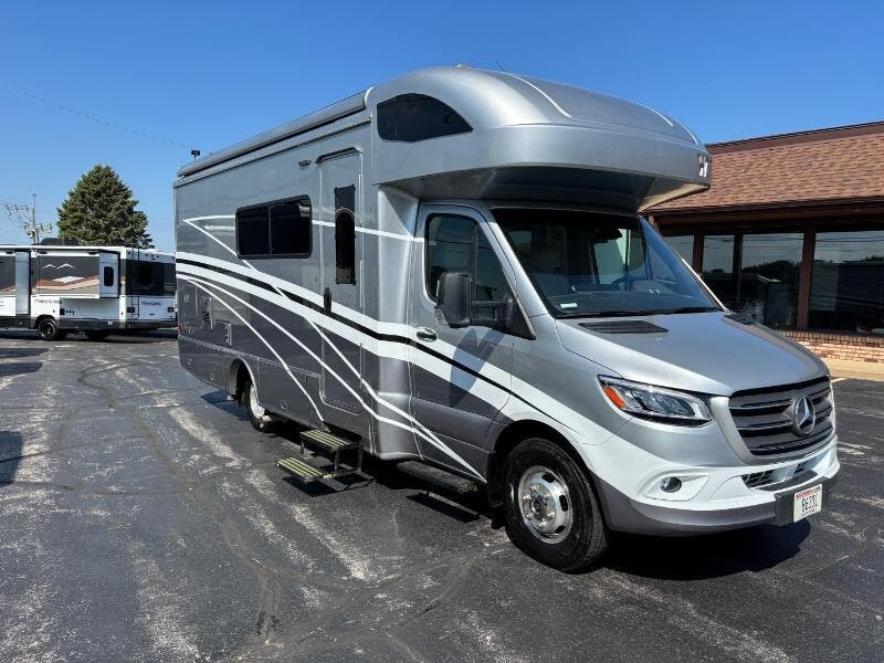 Contact us now about this 2021 Winnebago View 24D! 2021 View 24D by Winnebago from Winnebago Motor Homes in Rockford, Illinois