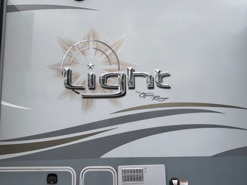 Call now about this 2017 Highland Ridge Open Range Light 319RLS! 2017 Highland Ridge Open Range Light 319RLS - Used Fifth Wheel For Sale by Winnebago Motor Homes in Rockford, Illinois
