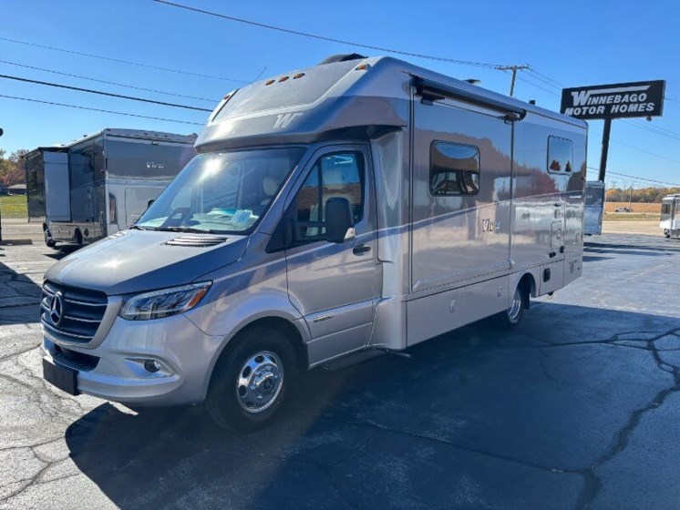 Email now about this 2026 Winnebago View 24R! New 2026 Winnebago View 24R available in Rockford, Illinois