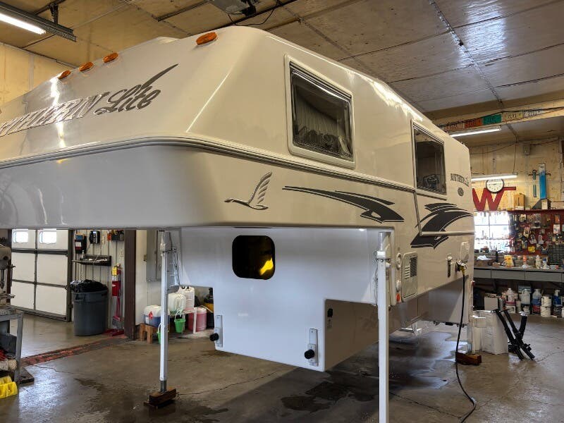 Used 2021 Northern Lite Limited Edition 9 6 LE WET BATH available in Rockford, Illinois