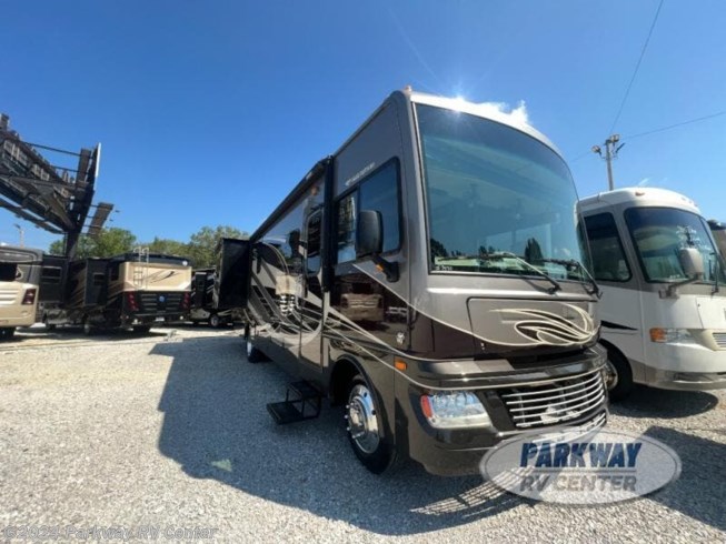2015 Bounder 35K by Fleetwood from Parkway RV Center in Ringgold, Georgia