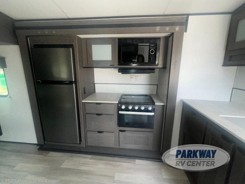 Used 2022 Thor Cruiser MPG 2700TH available in Ringgold, Georgia