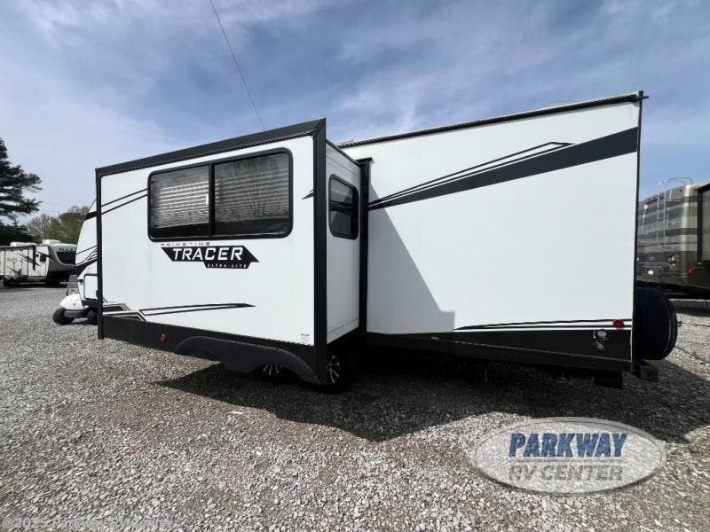 Contact us now about this 2023 Prime Time Tracer 25BHS! 2023 Tracer 25BHS by Prime Time from Parkway RV Center in Ringgold, Georgia