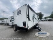 Contact us now about this 2021 Gulf Stream Envision 258RB! 2021 Envision 258RB by Gulf Stream from Parkway RV Center in Ringgold, Georgia